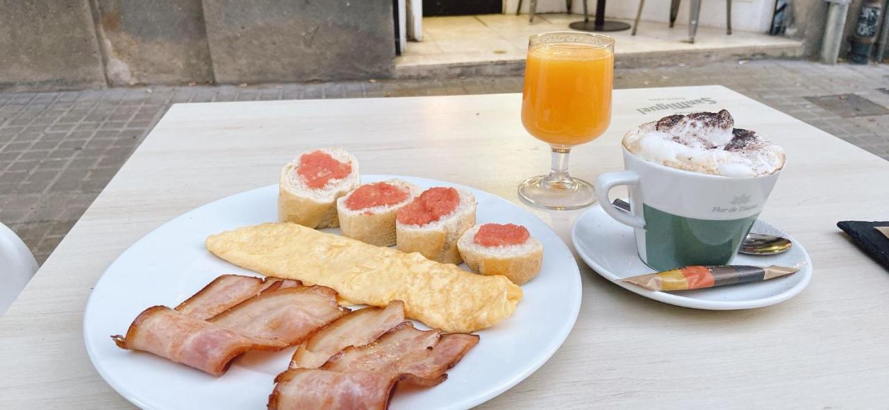 Hostal Live Natura Barcelona (Adults Only) Exteriör bild