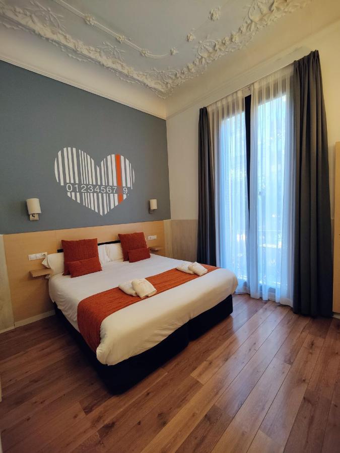 Hostal Live Natura Barcelona (Adults Only) Exteriör bild
