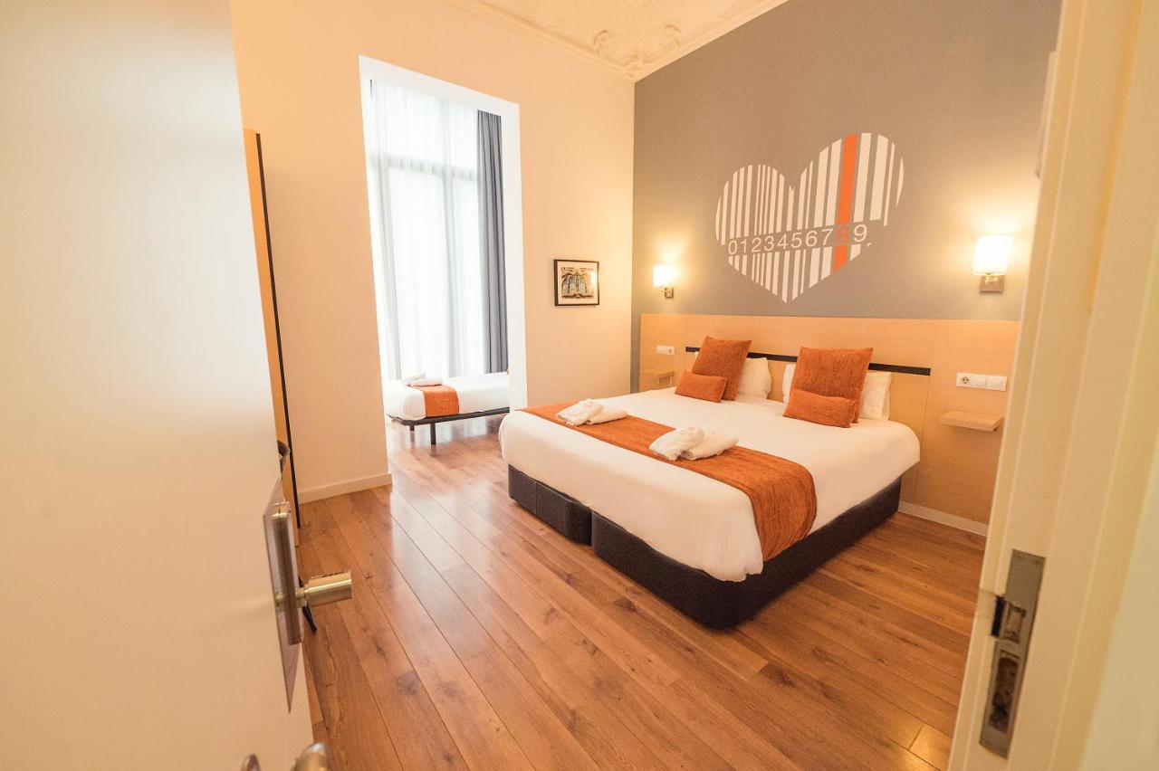 Hostal Live Natura Barcelona (Adults Only) Exteriör bild